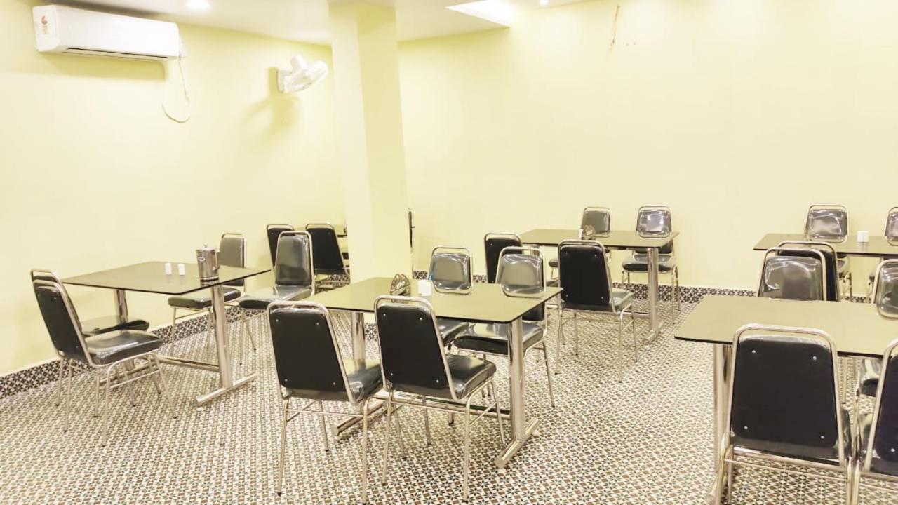 Shree Ganesh Hotel Puri Ngoại thất bức ảnh