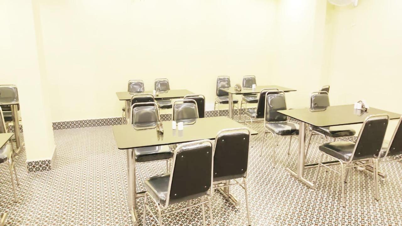 Shree Ganesh Hotel Puri Ngoại thất bức ảnh
