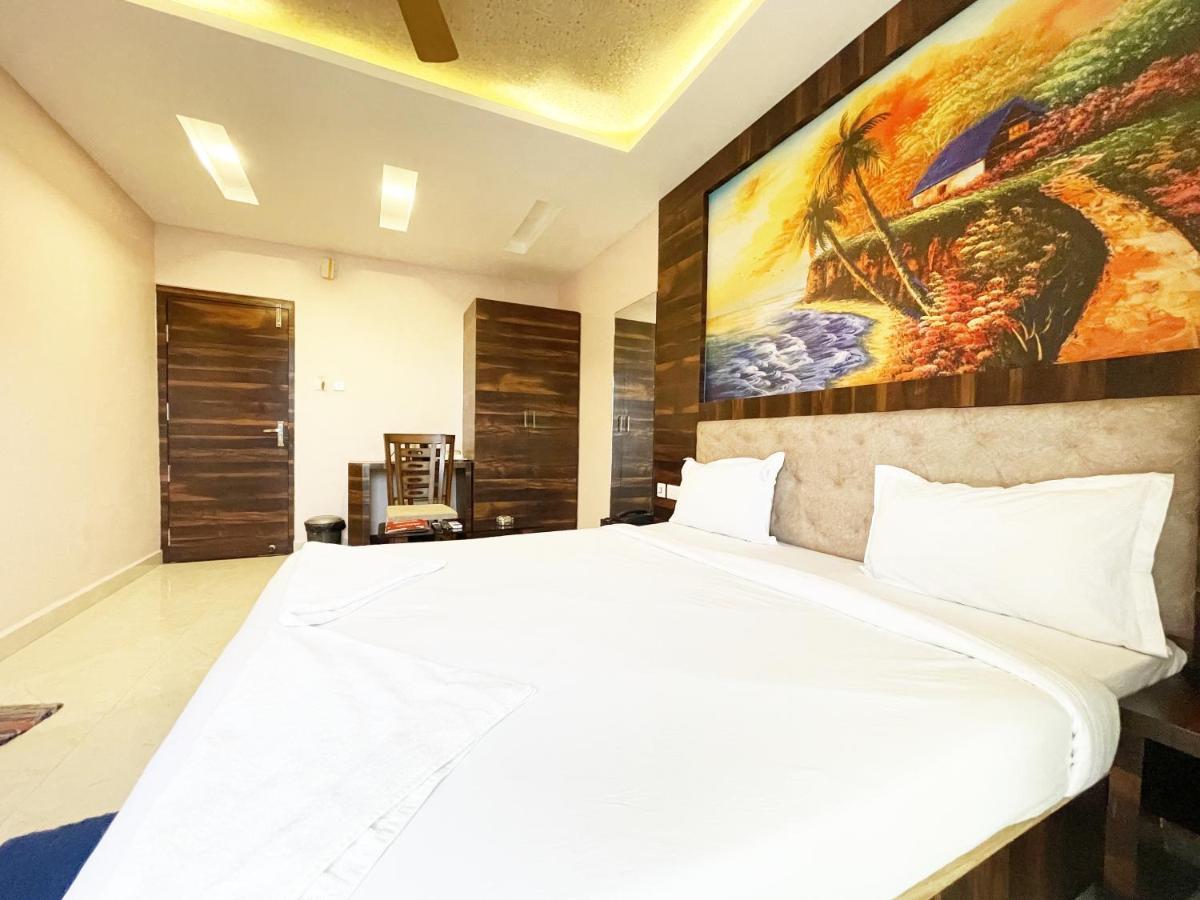 Shree Ganesh Hotel Puri Ngoại thất bức ảnh
