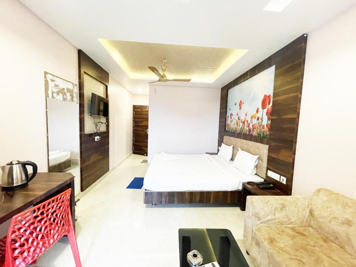 Shree Ganesh Hotel Puri Ngoại thất bức ảnh