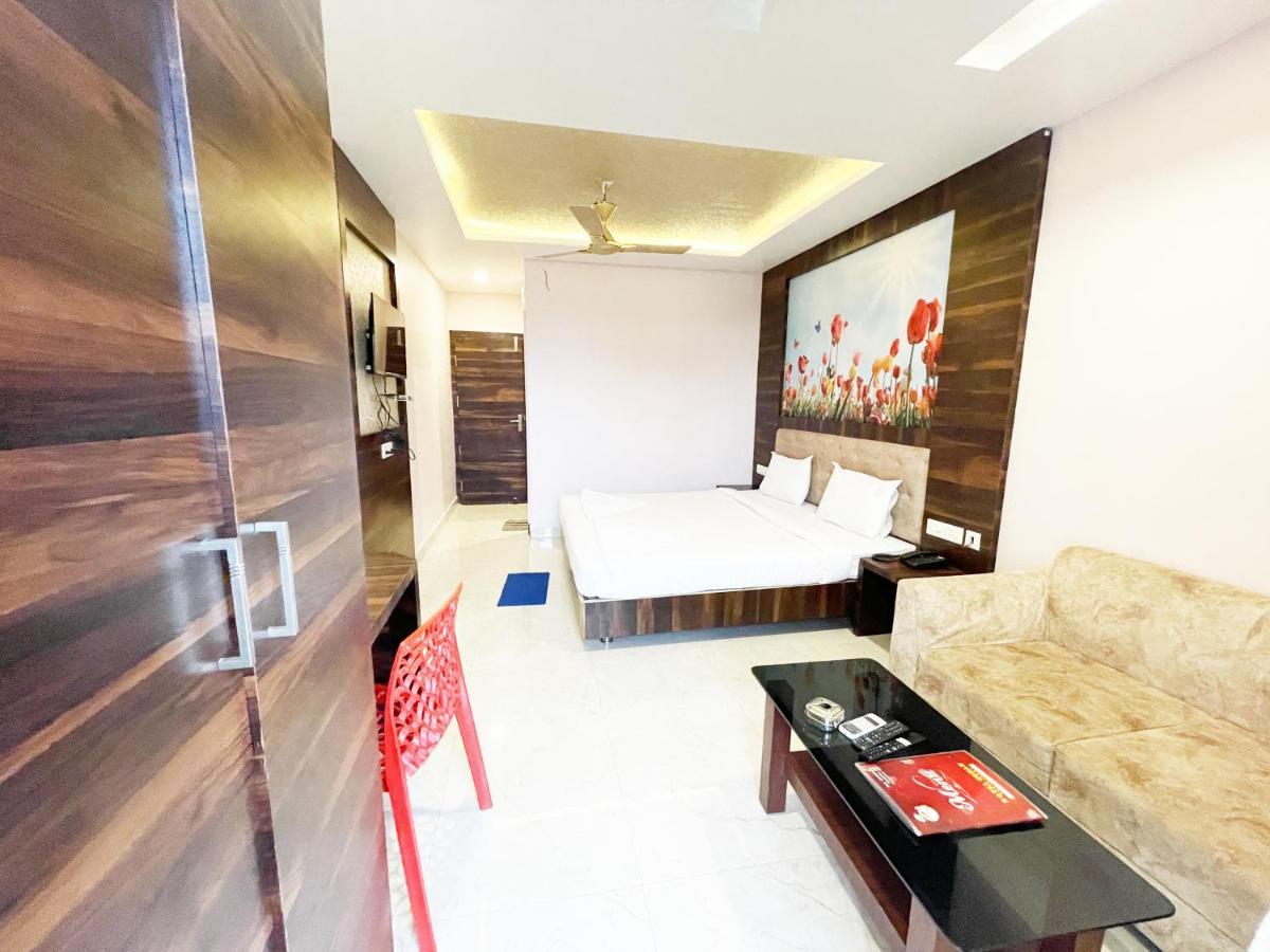 Shree Ganesh Hotel Puri Ngoại thất bức ảnh