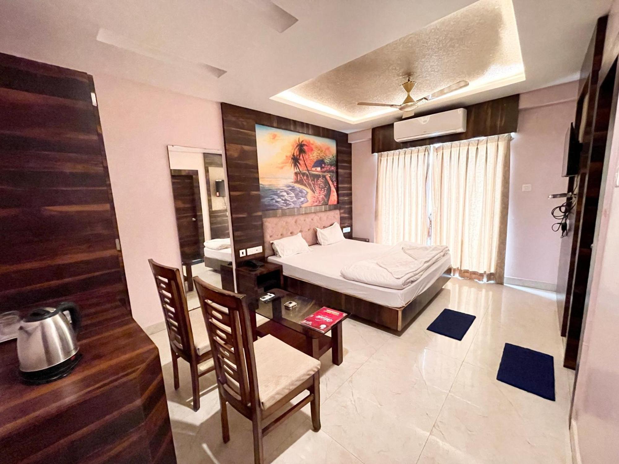 Shree Ganesh Hotel Puri Ngoại thất bức ảnh