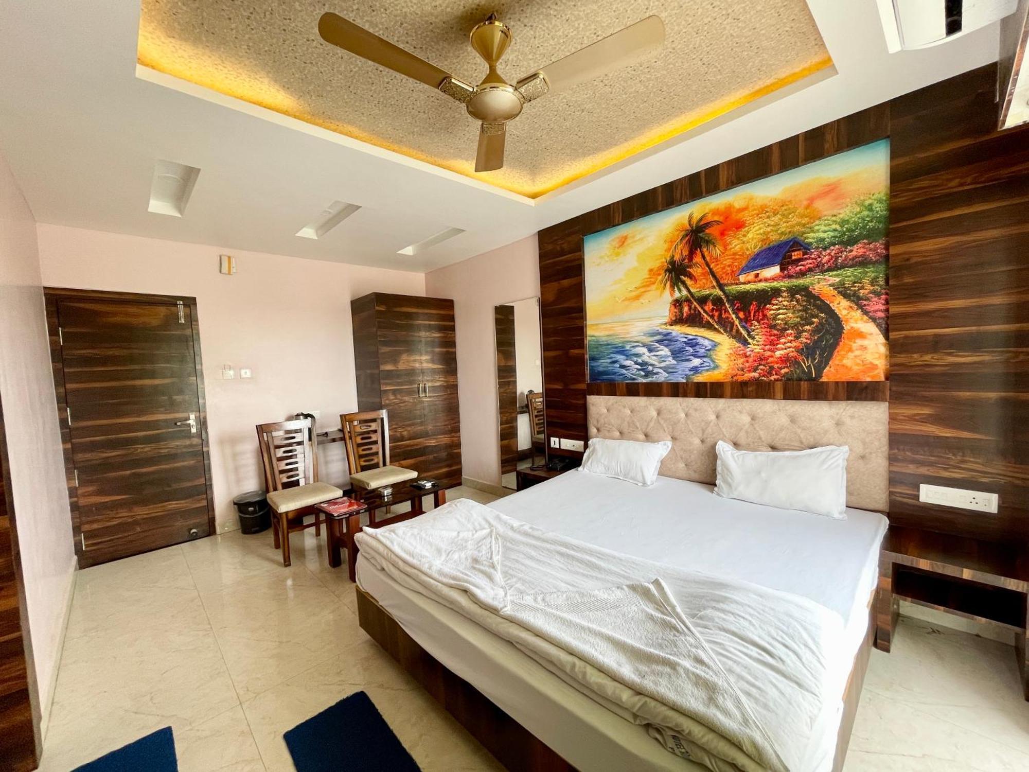 Shree Ganesh Hotel Puri Ngoại thất bức ảnh