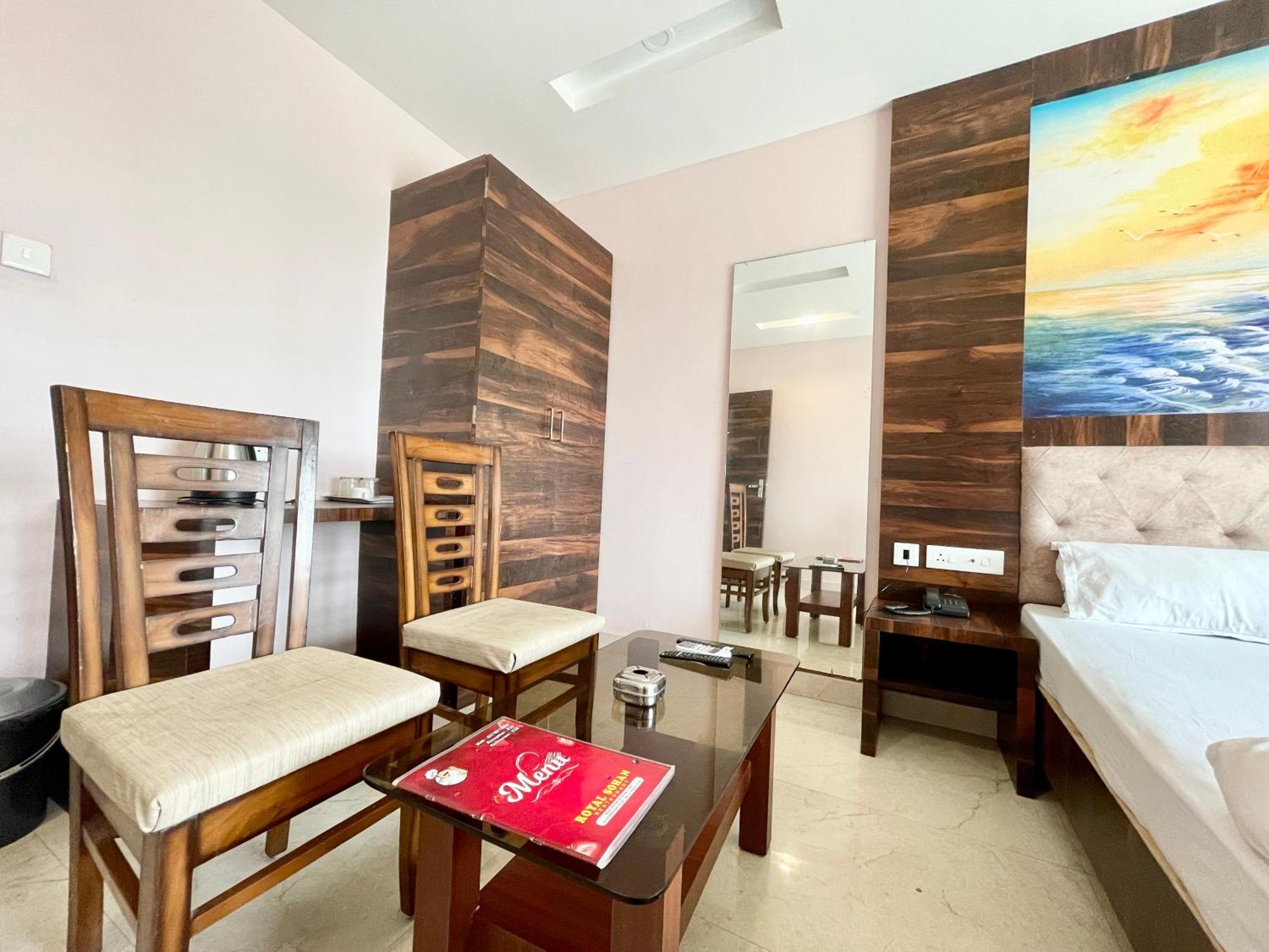 Shree Ganesh Hotel Puri Ngoại thất bức ảnh