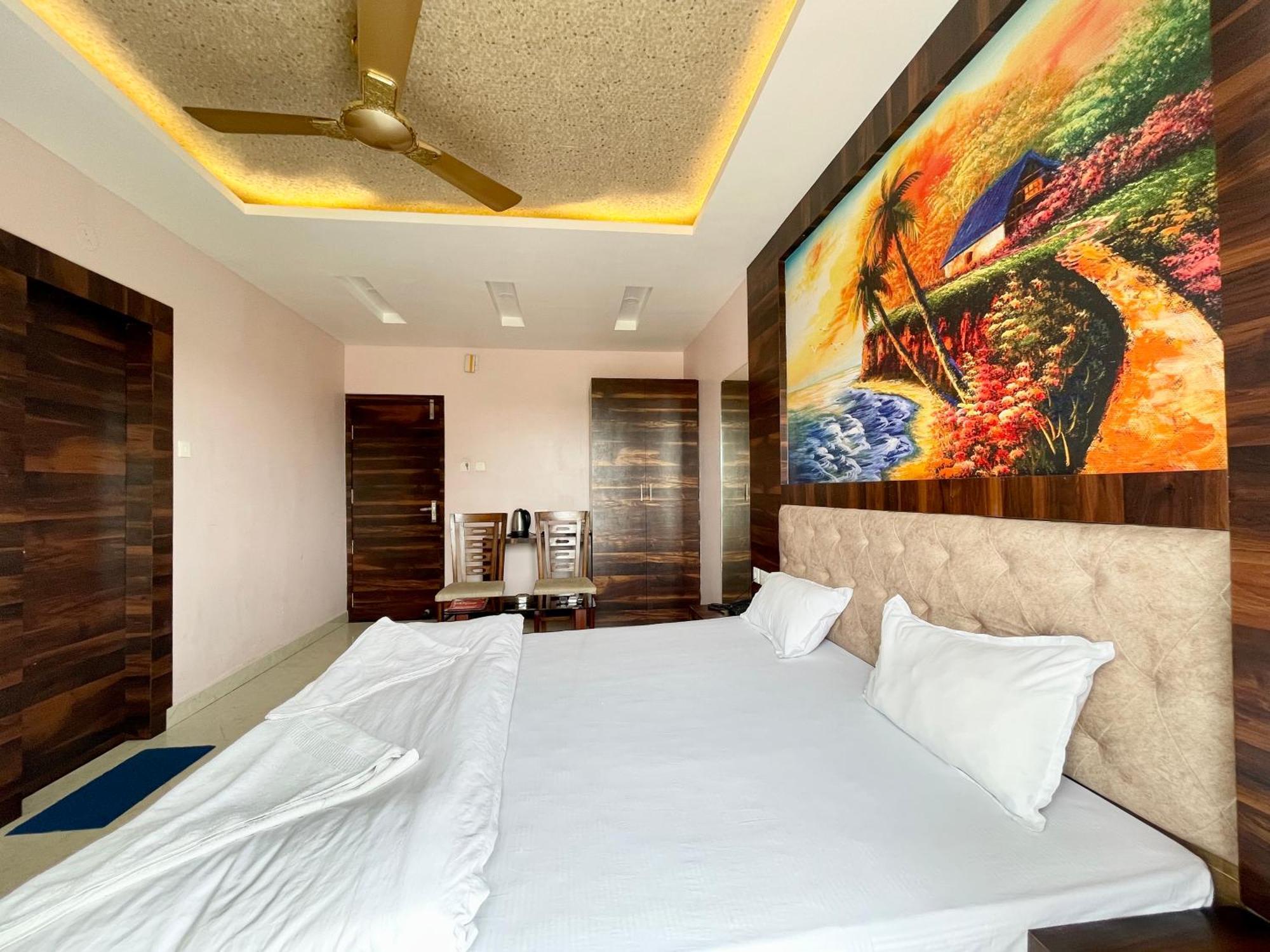 Shree Ganesh Hotel Puri Ngoại thất bức ảnh